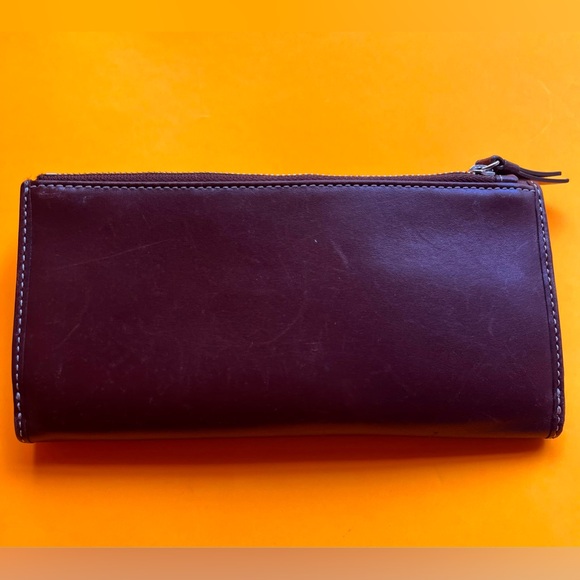 Coach Vintage Brown Leather Trifold Ladies Wallet - Picture 2 of 7